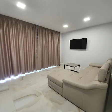 アパート Bellissima ブリスト